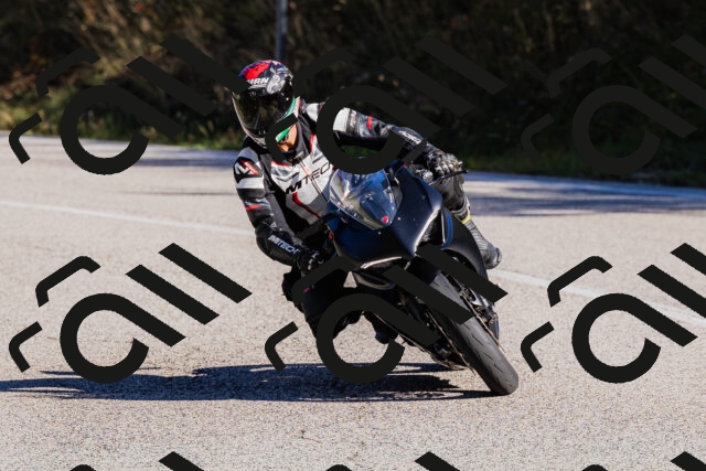 202509201013-_04A9922_c3