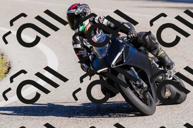 202509201013-_04A9924_c3