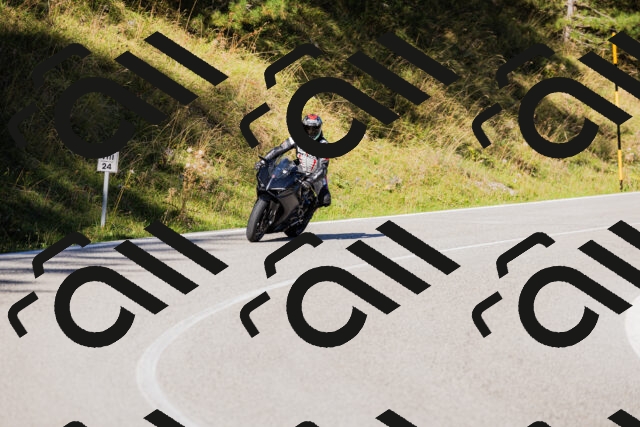 202509201014-_04A9949_c3