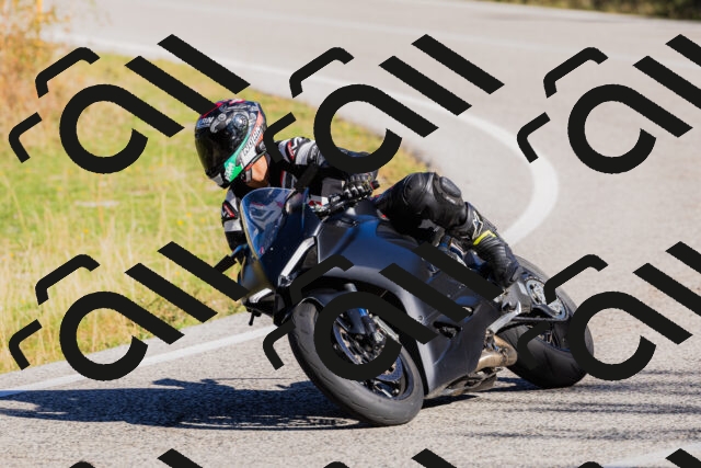 202509201015-_04A9974_c3