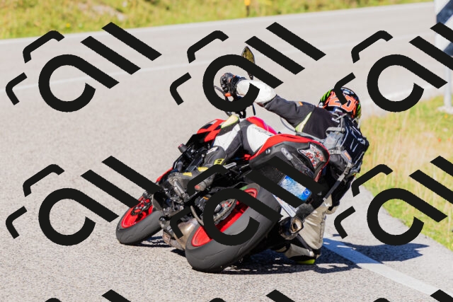 202509201019-_04A9998_c3