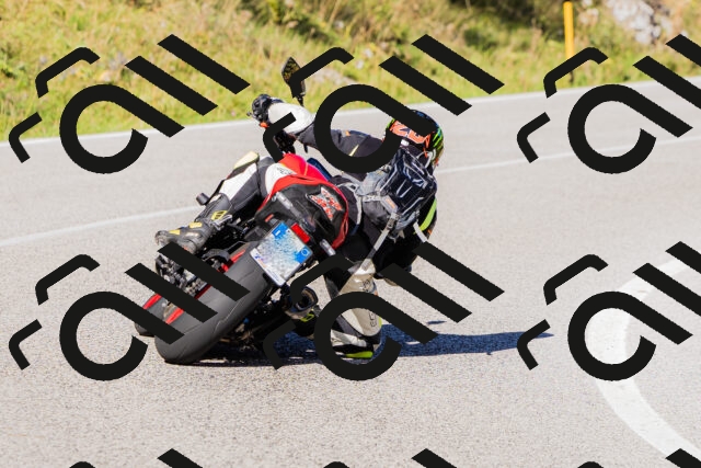 202509201019-_04A9999_c3