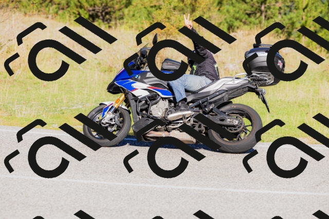 202509201020-_04A0015_c3