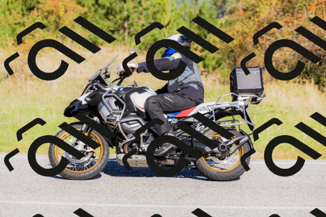 202509201020-_04A0017_c3