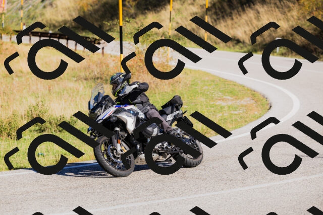 202509201022-_04A0036_c3