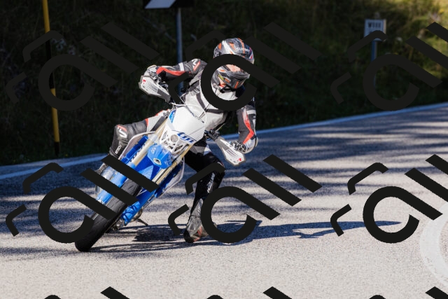 202509201034-_04A0186_c3