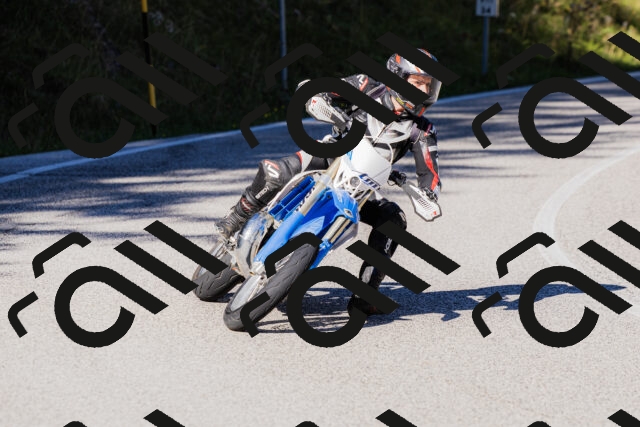 202509201034-_04A0187_c3