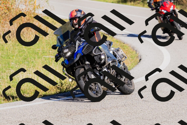 202509201037-_04A0248_c3