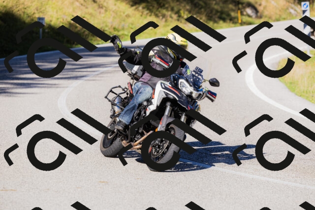 202509201041-_04A0285_c3