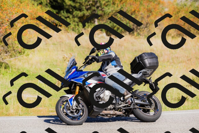 202509201042-_04A0295_c3