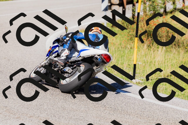 202509201043-_04A0311_c3