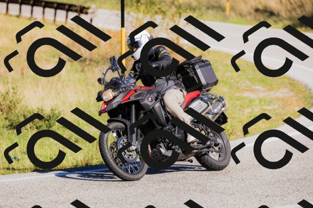 202509201046-_04A0348_c3