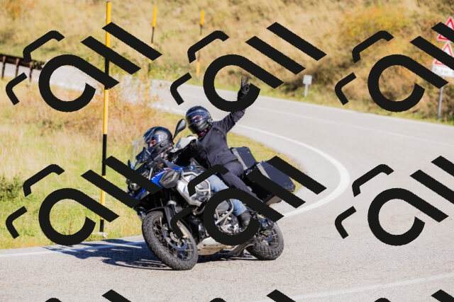 202509201106-_04A0538_c3