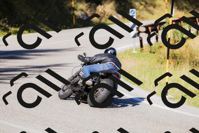 202509201108-_04A0555_c3