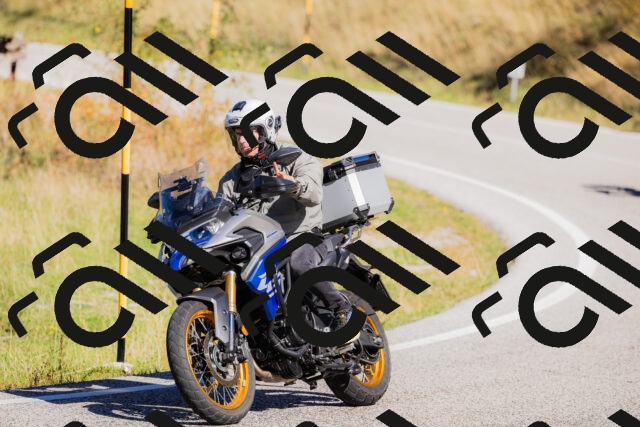 202509201110-_04A0569_c3