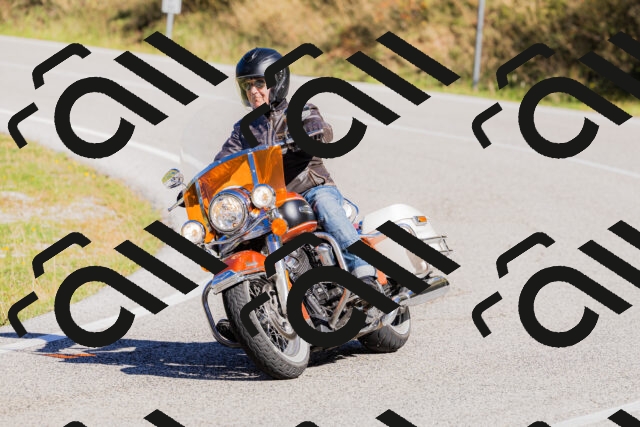 202509201111-_04A0574_c3