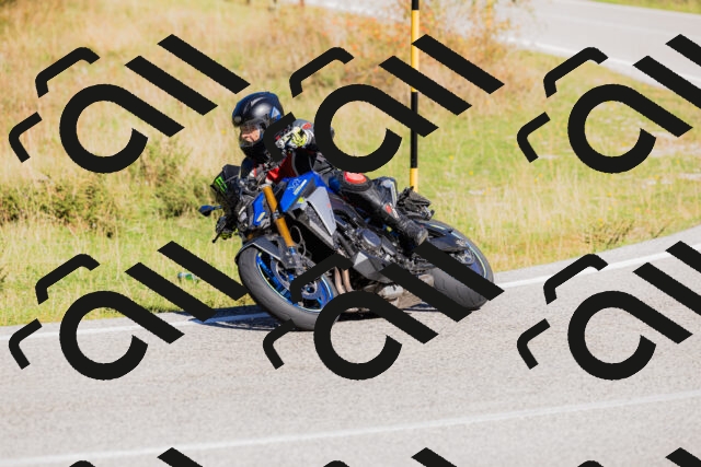 202509201116-_04A0587_c3