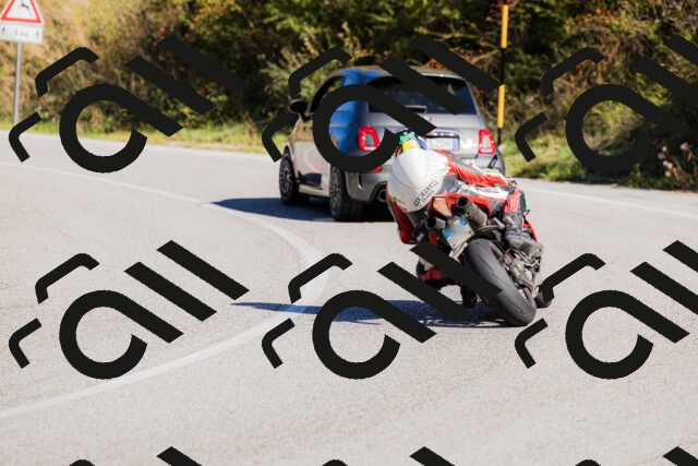 202509201116-_04A0601_c3