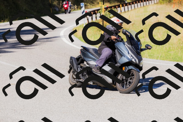 202509201117-_04A0615_c3