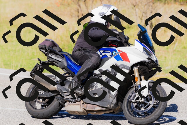 202509201121-_04A0643_c3