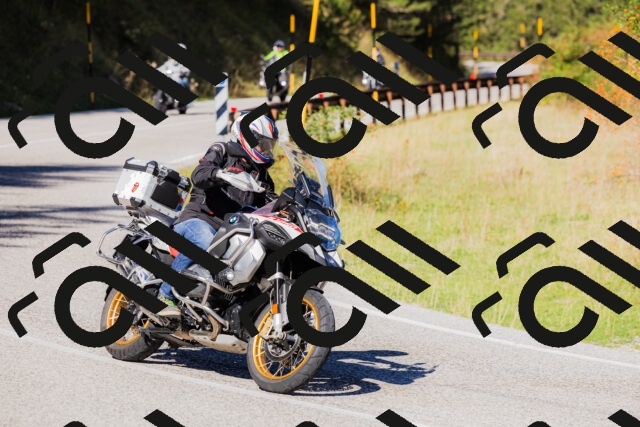 202509201121-_04A0649_c3