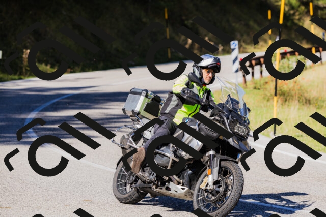 202509201121-_04A0653_c3