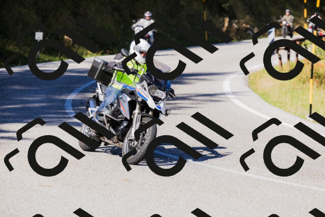 202509201123-_04A0680_c3