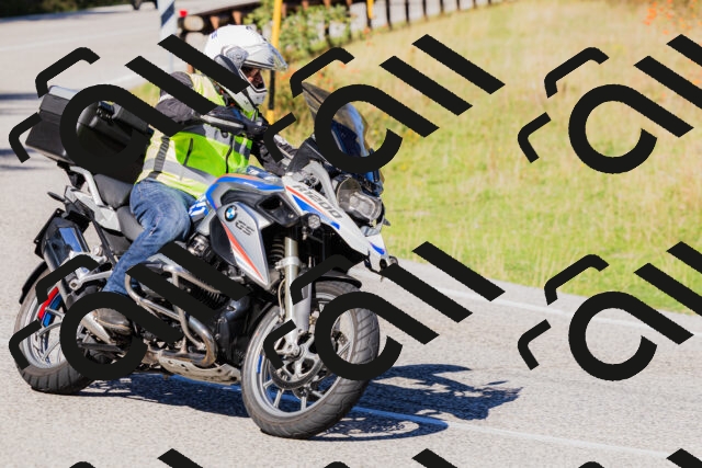 202509201123-_04A0681_c3