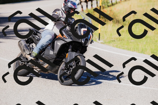 202509201123-_04A0683_c3