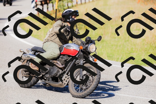 202509201123-_04A0685_c3