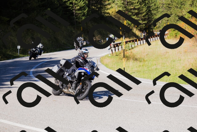 202509201123-_04A0699_c3