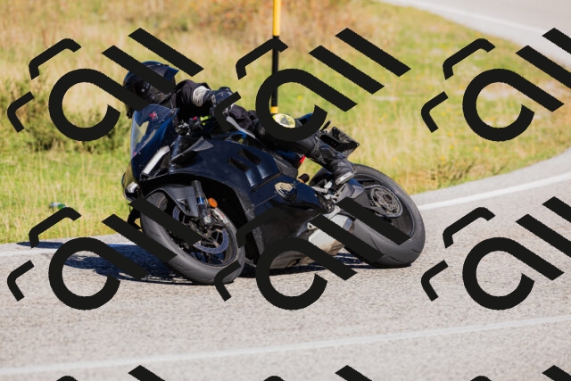 202509201125-_04A0729_c3