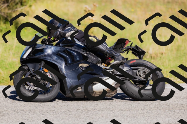 202509201125-_04A0730_c3