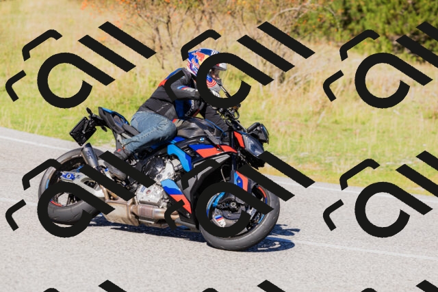 202509201125-_04A0732_c3