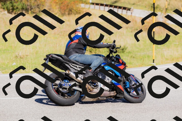 202509201125-_04A0734_c3