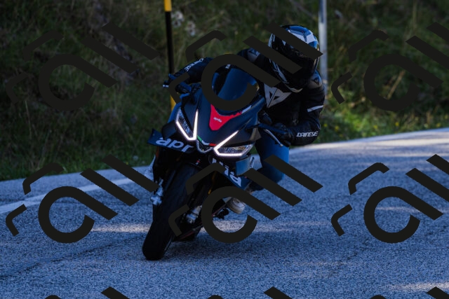 202509201127-_04A0756_c3