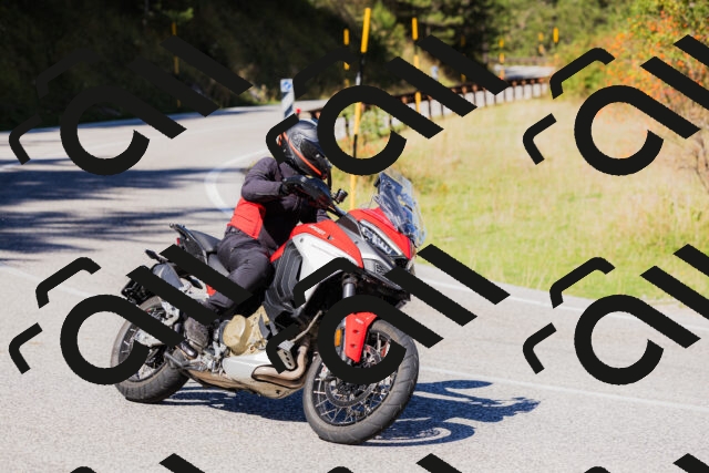 202509201132-_04A0821_c3