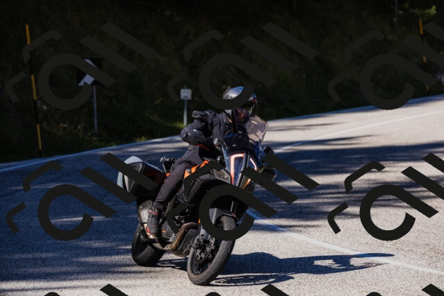 202509201132-_04A0822_c3