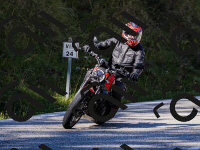 202509201133-_04A0831_c3