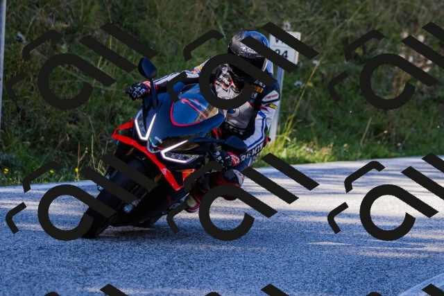 202509201134-_04A0841_c3