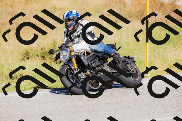 202509201139-_04A0881_c3