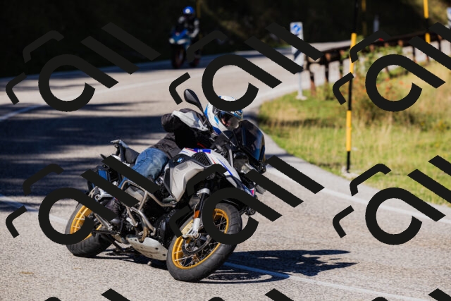 202509201140-_04A0887_c3