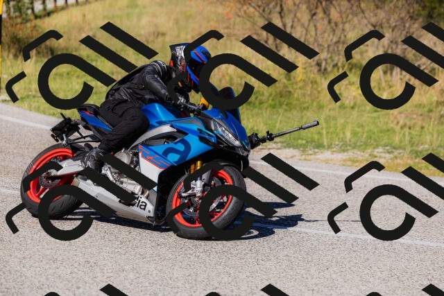 202509201140-_04A0890_c3