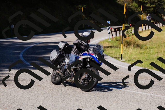 202509201140-_04A0893_c3