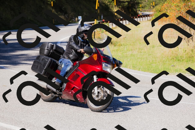 202509201140-_04A0898_c3