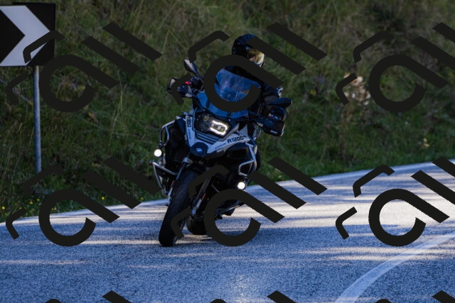 202509201144-_04A0911_c3