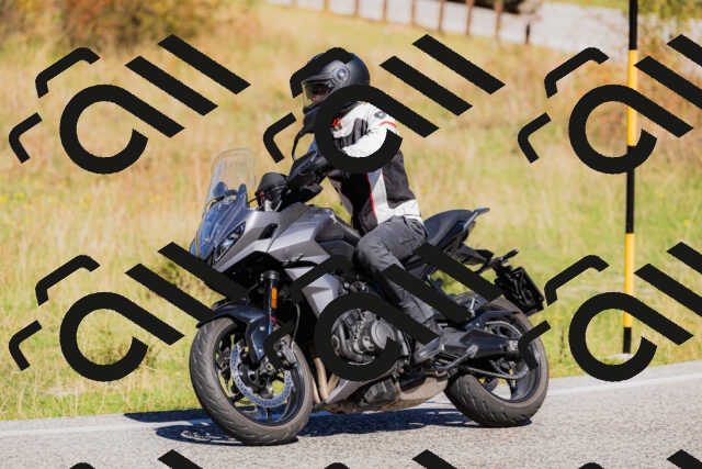 202509201145-_04A0921_c3