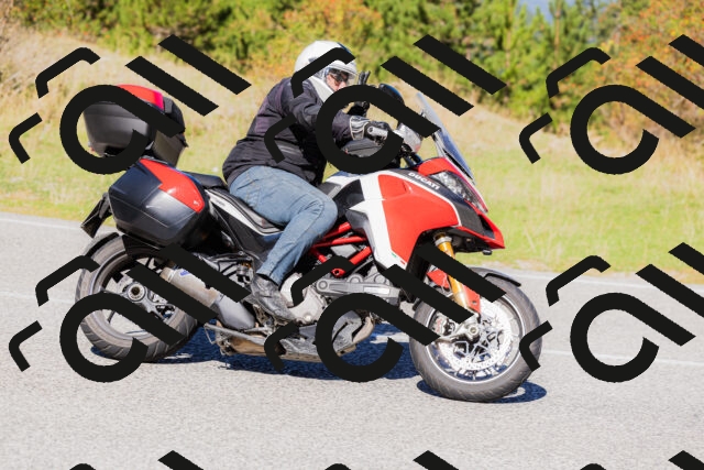 202509201145-_04A0924_c3