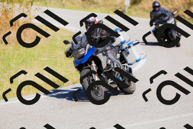 202509201148-_04A0936_c3