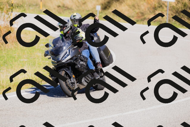 202509201150-_04A0957_c3